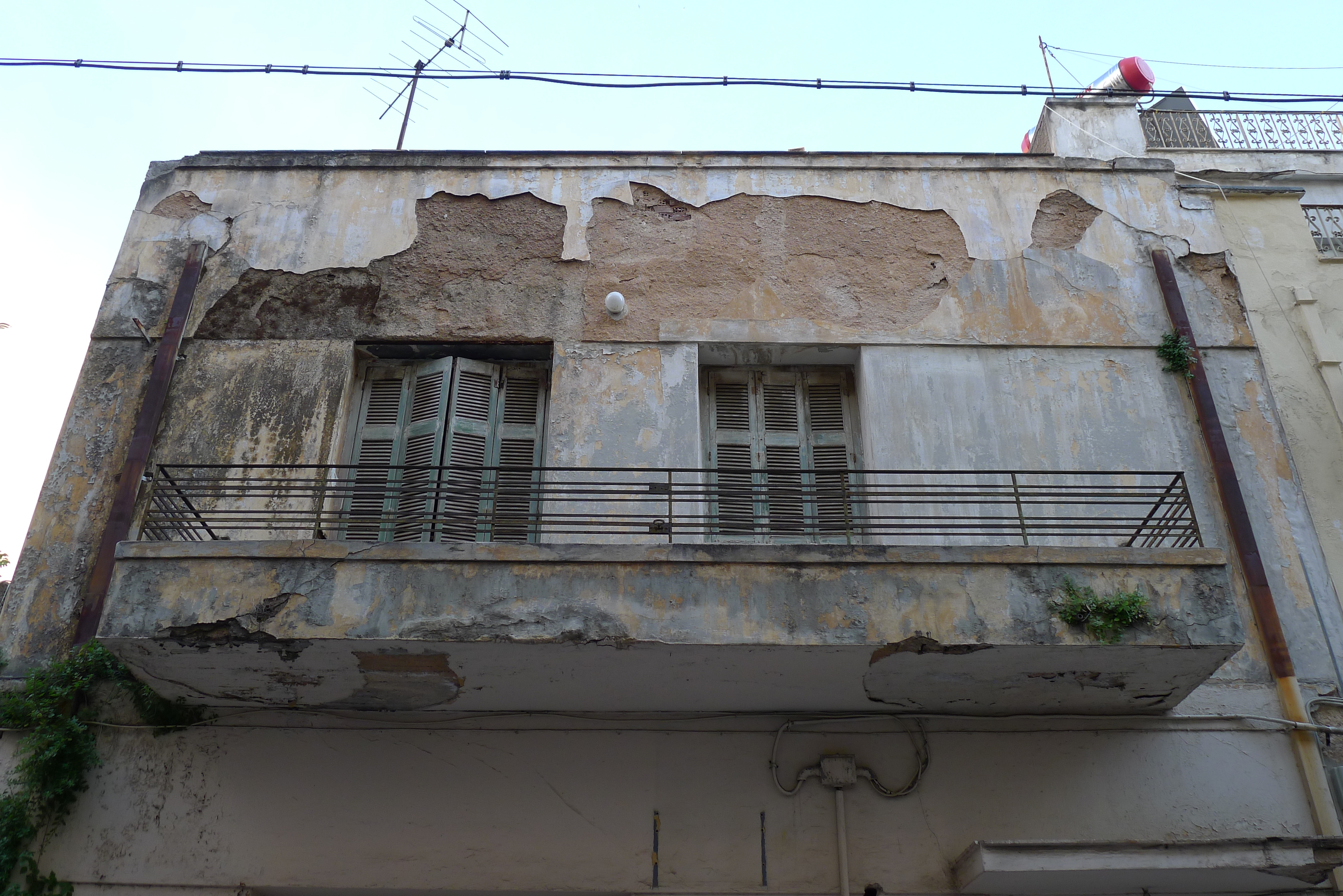 General view of the balcony (2014)