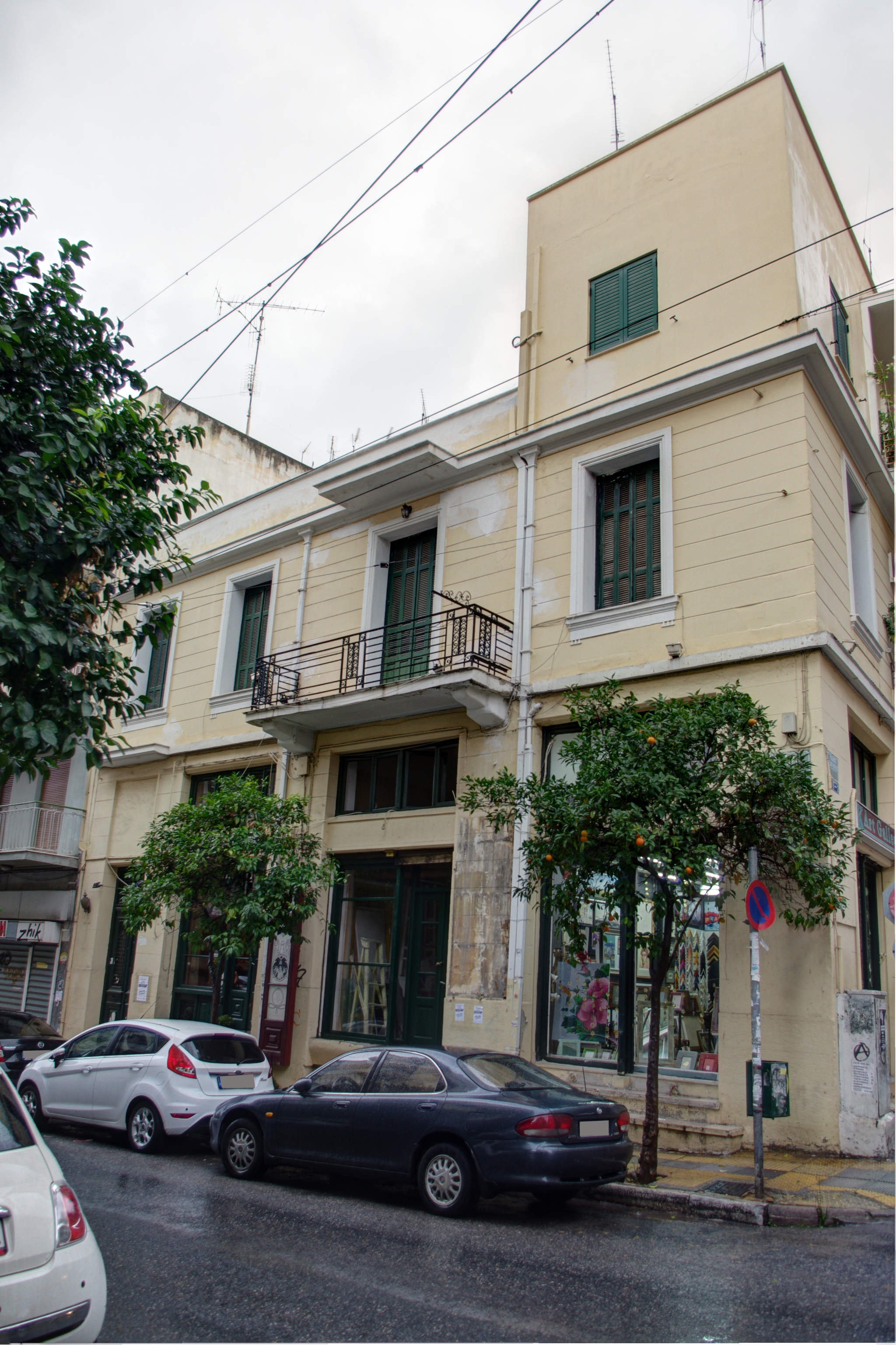 Γενική όψη επί της οδού Βεΐκου