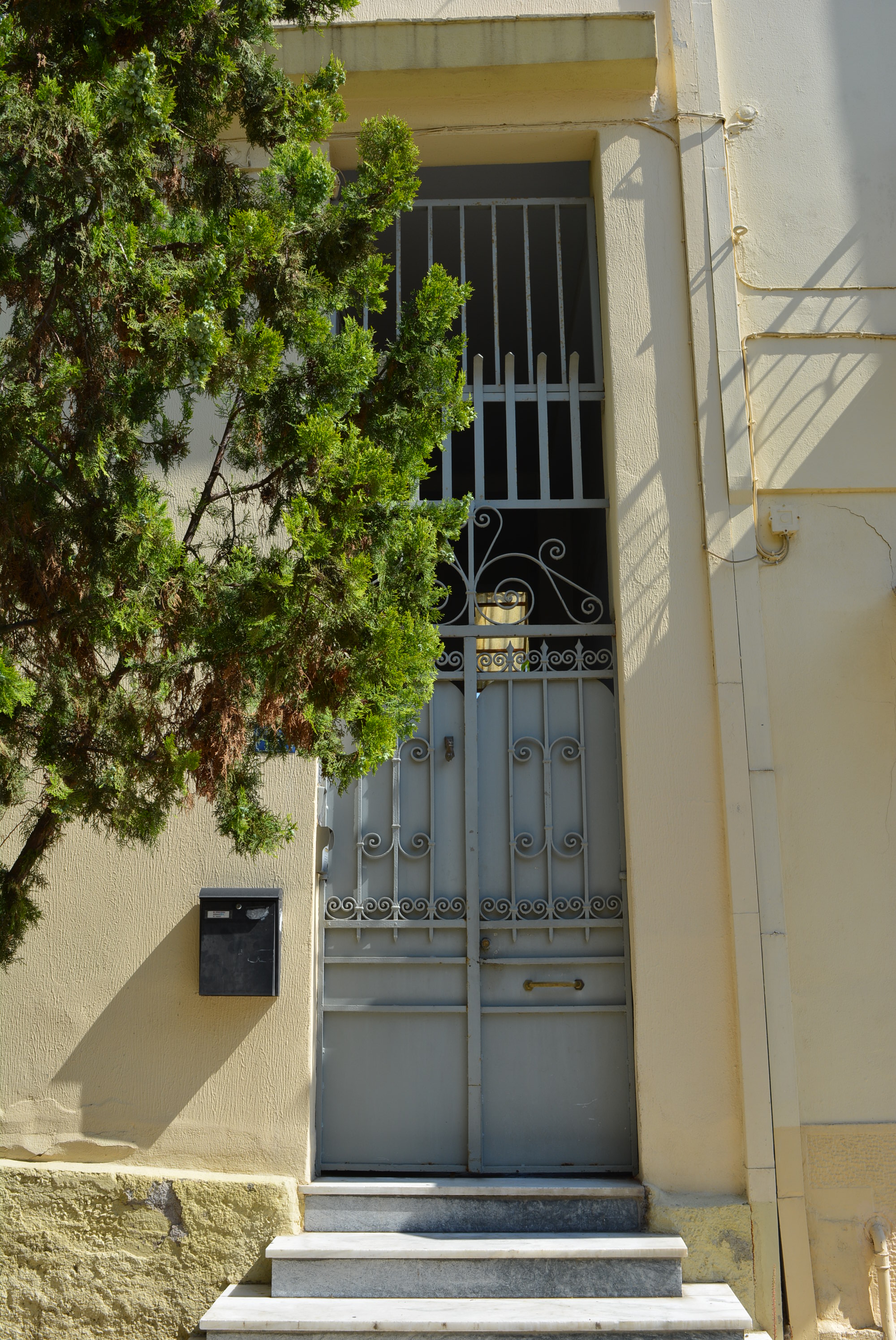 Γενική κεντρικής εισόδου