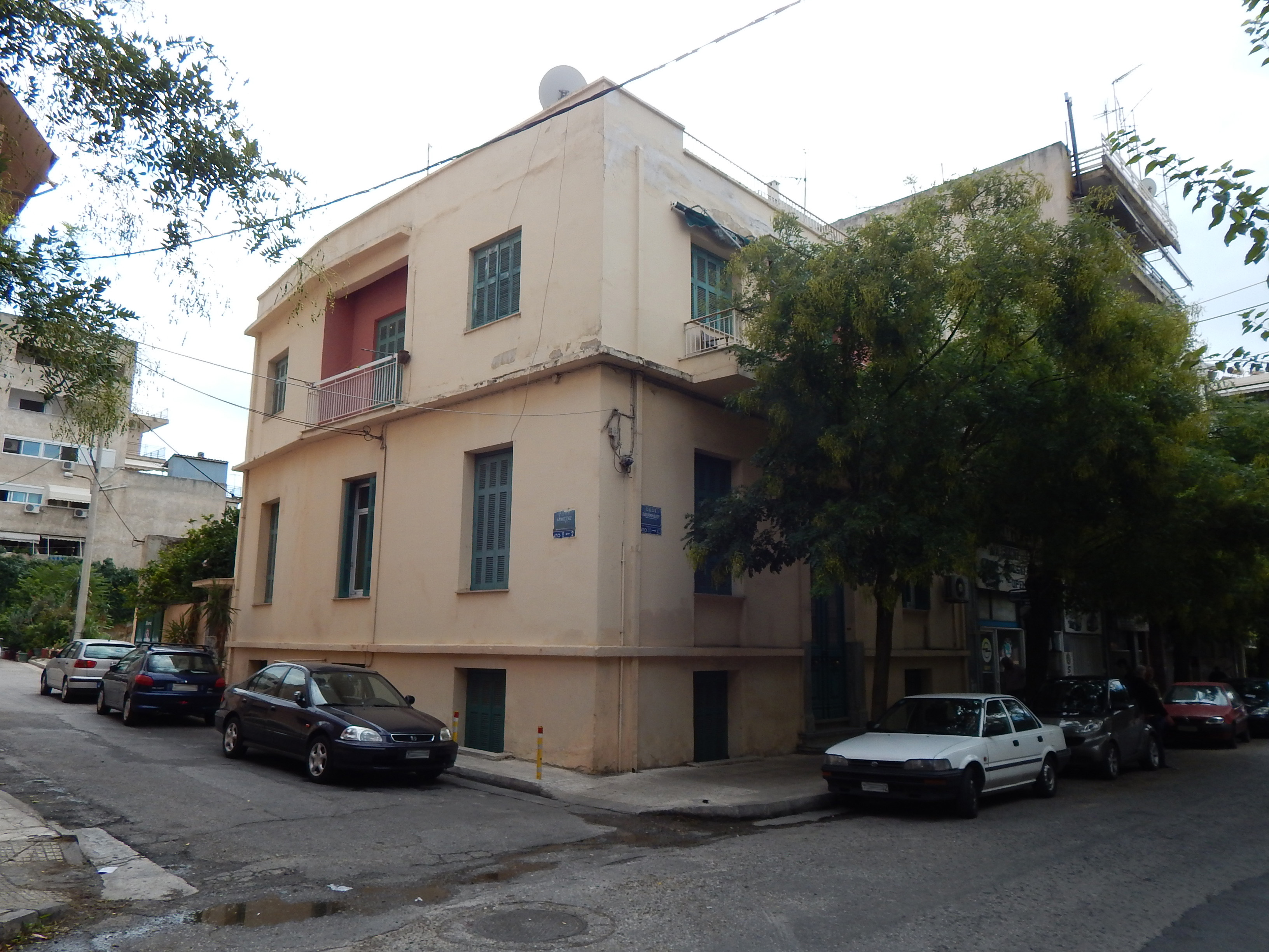 General view of the building (2015)