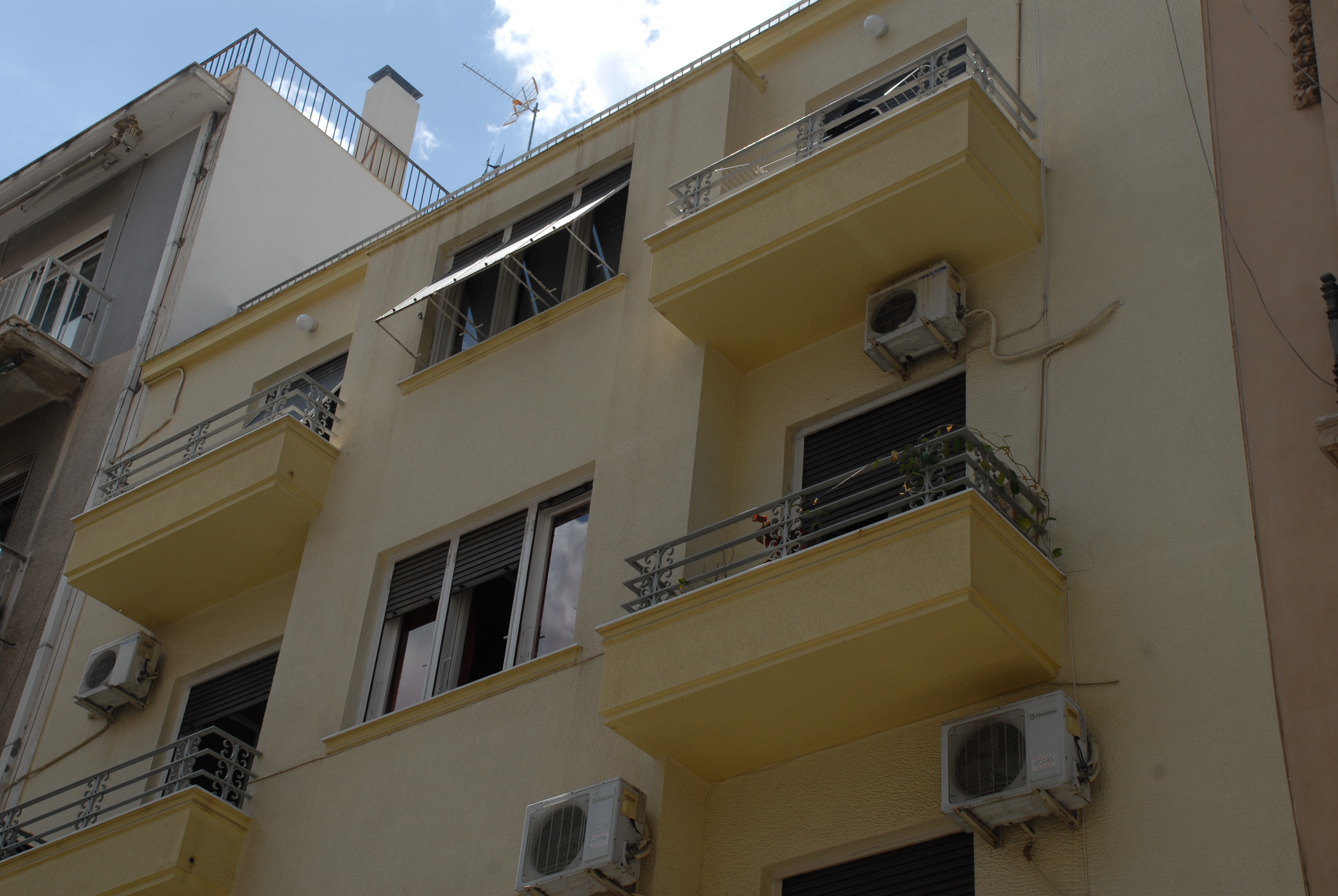 Λεπτομέρεια κύριας όψης
