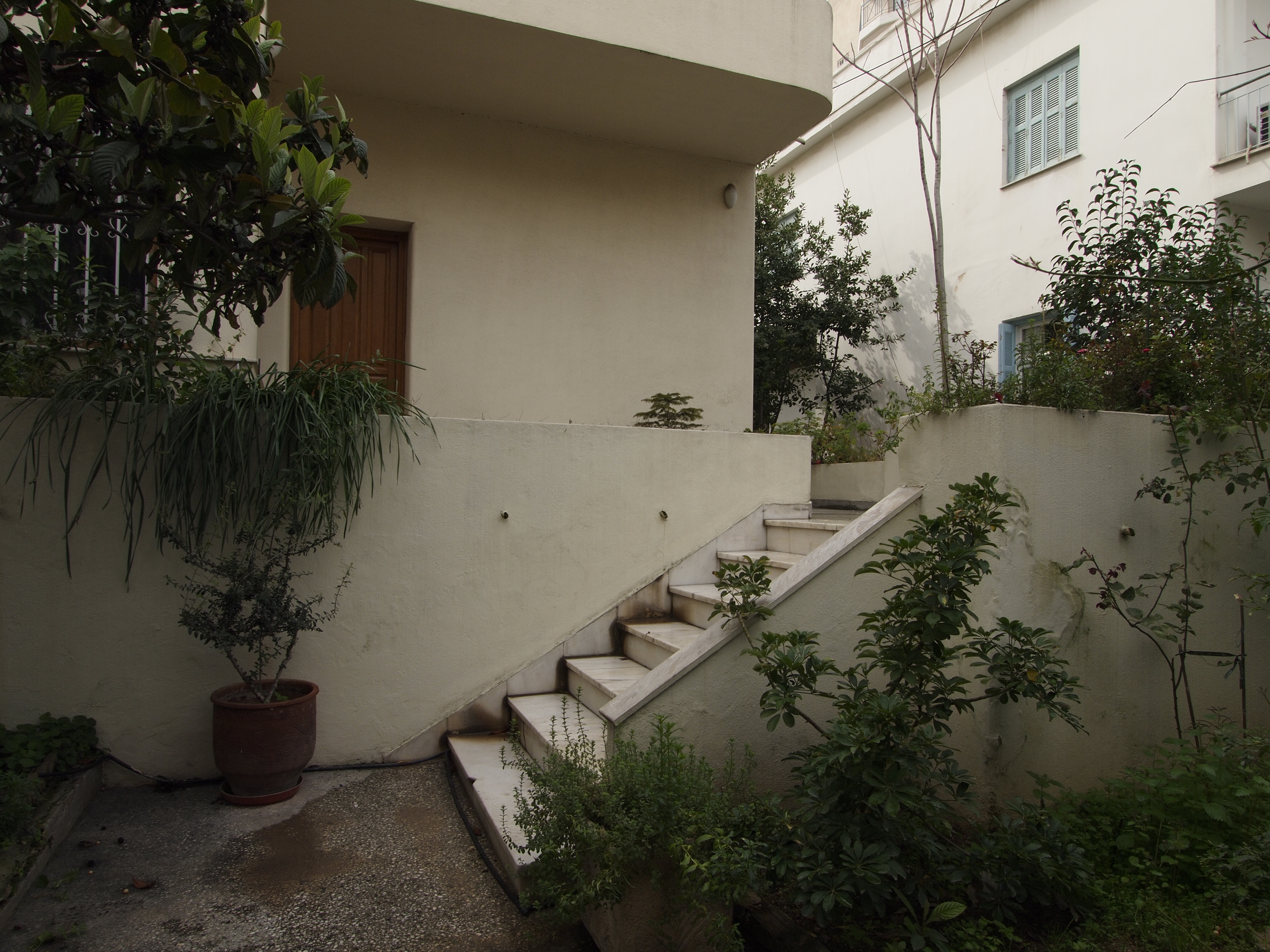 Entrance stairway