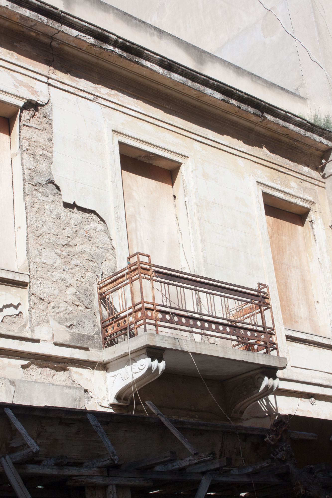 Λεπτομέρεια κύριας όψης