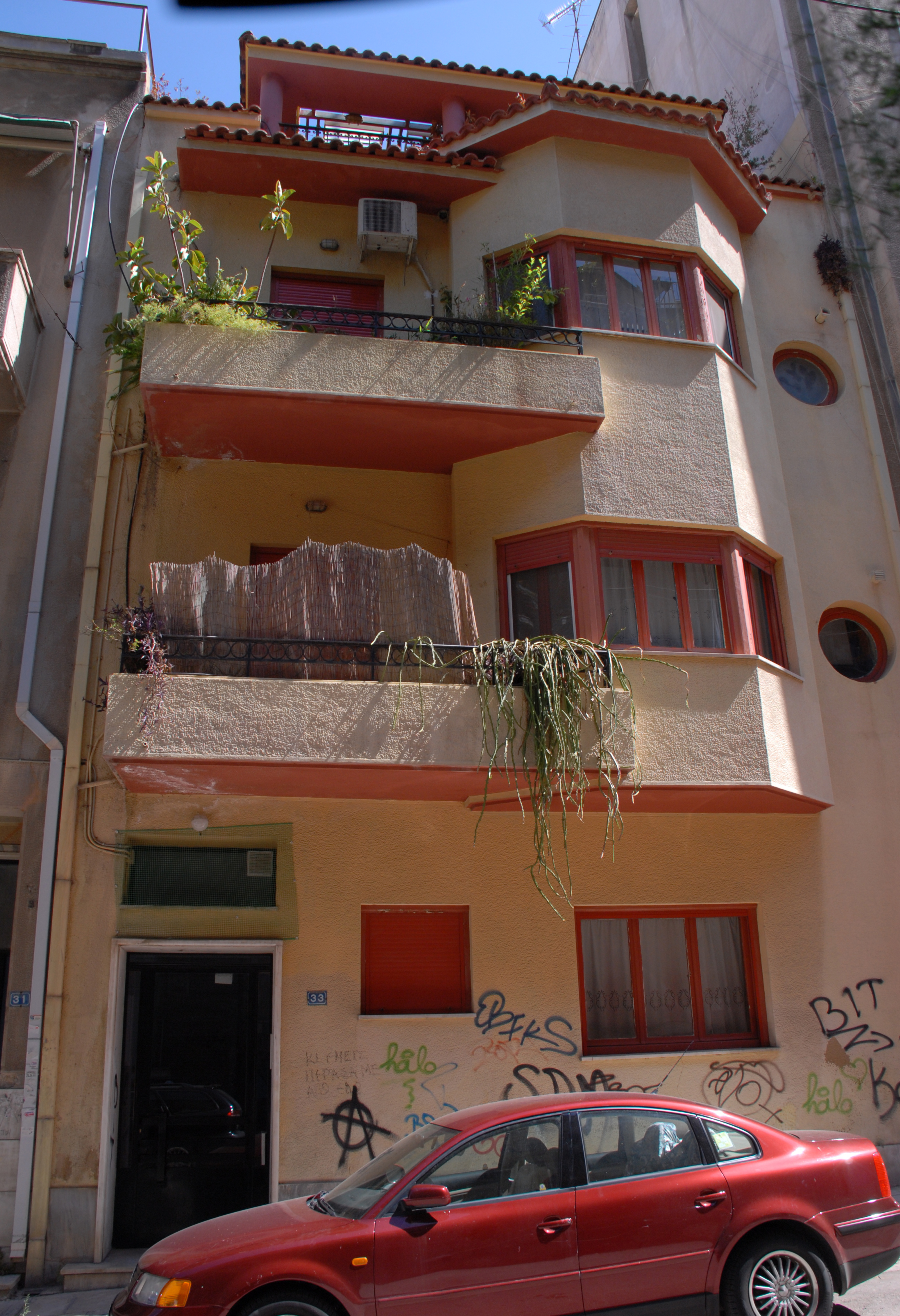 General view of the main facade (2013)