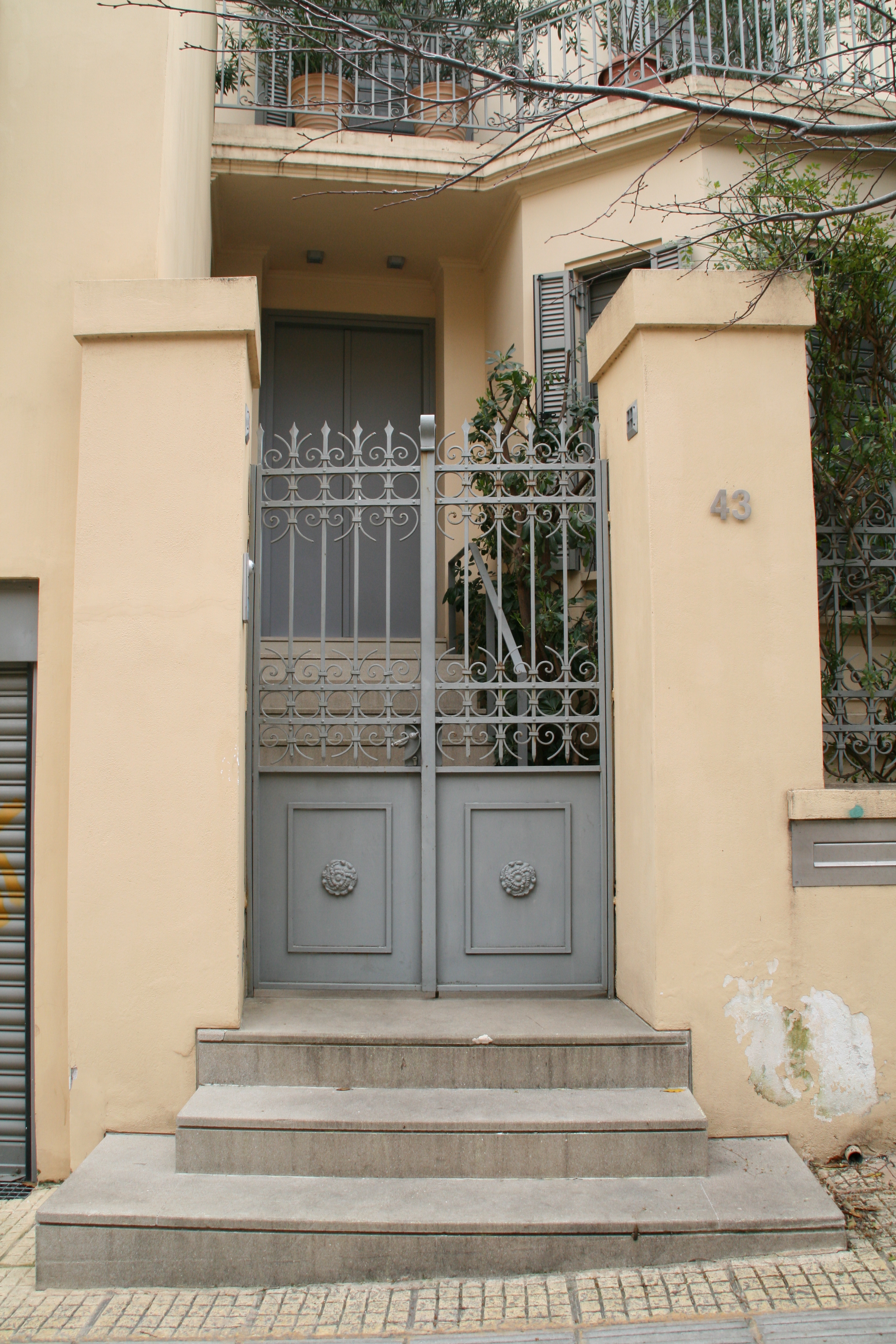 Courtyard door (2014)