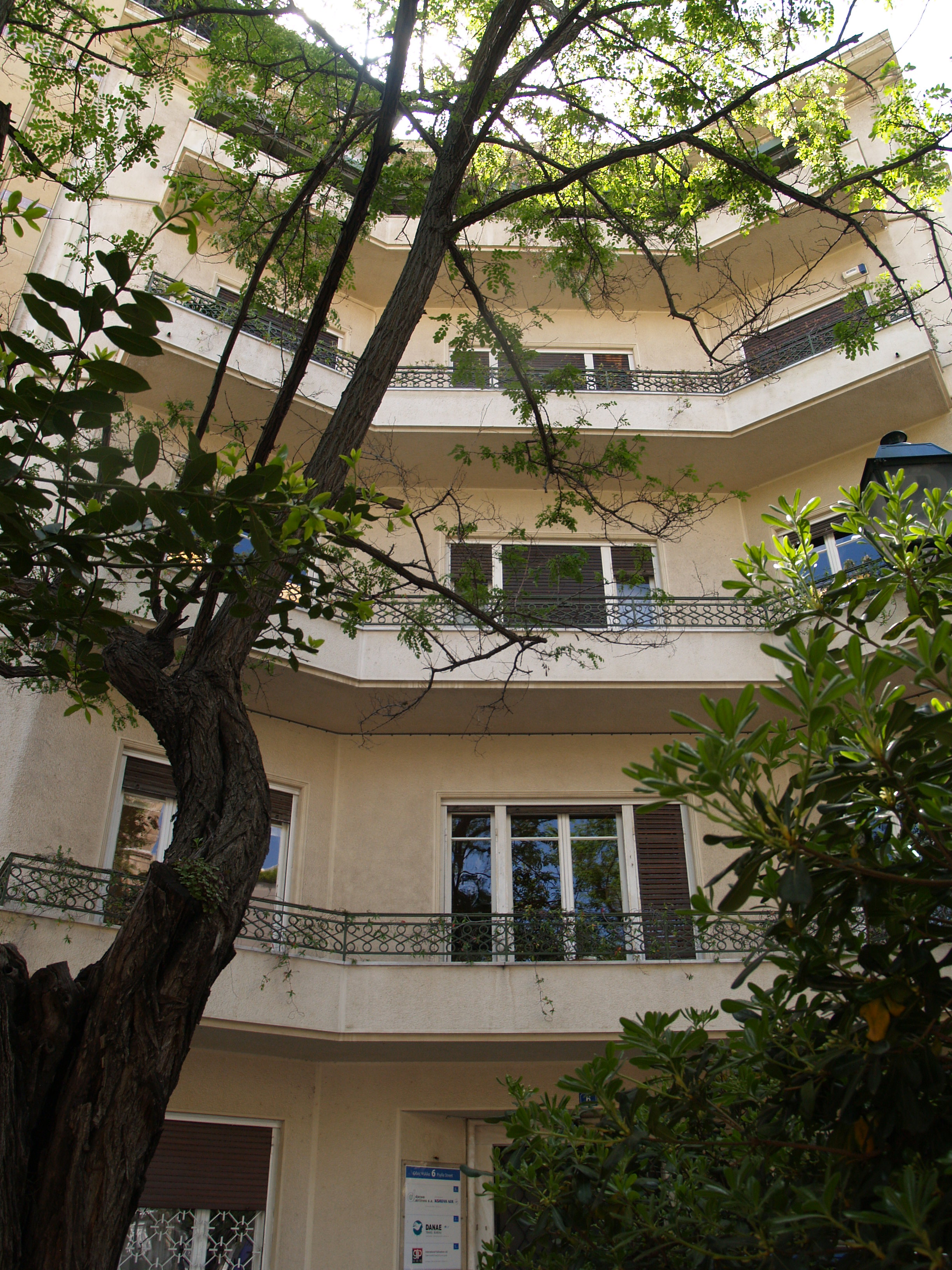 Λεπτομέρεια κύριας όψης (2015)