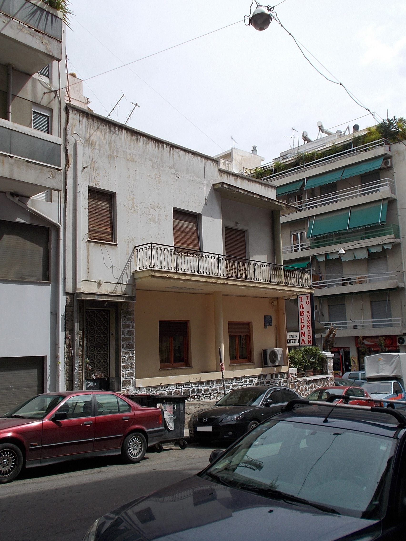 Γενική όψη επί της οδού Φθιώτιδος