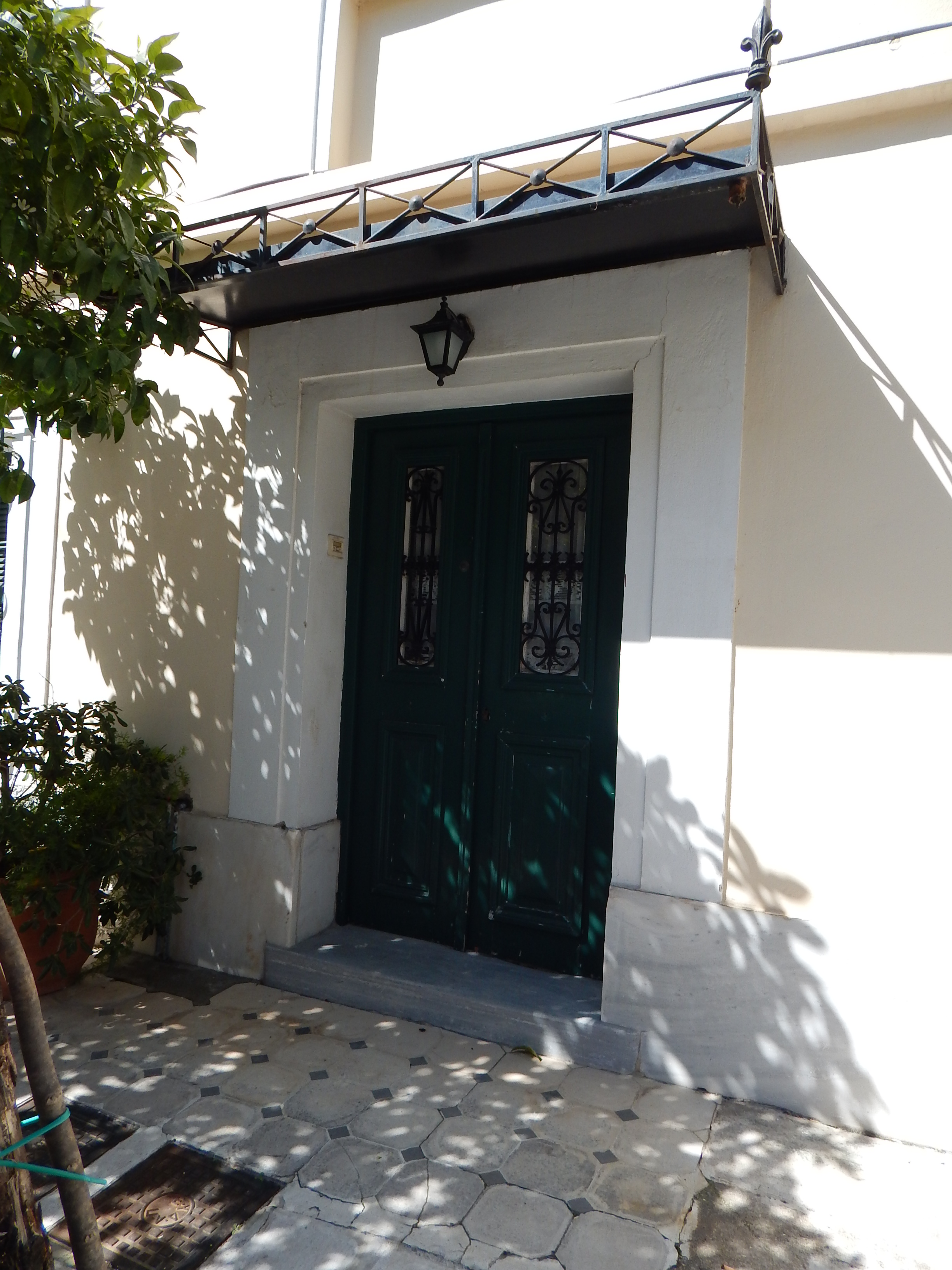 Γενική κεντρικής εισόδου