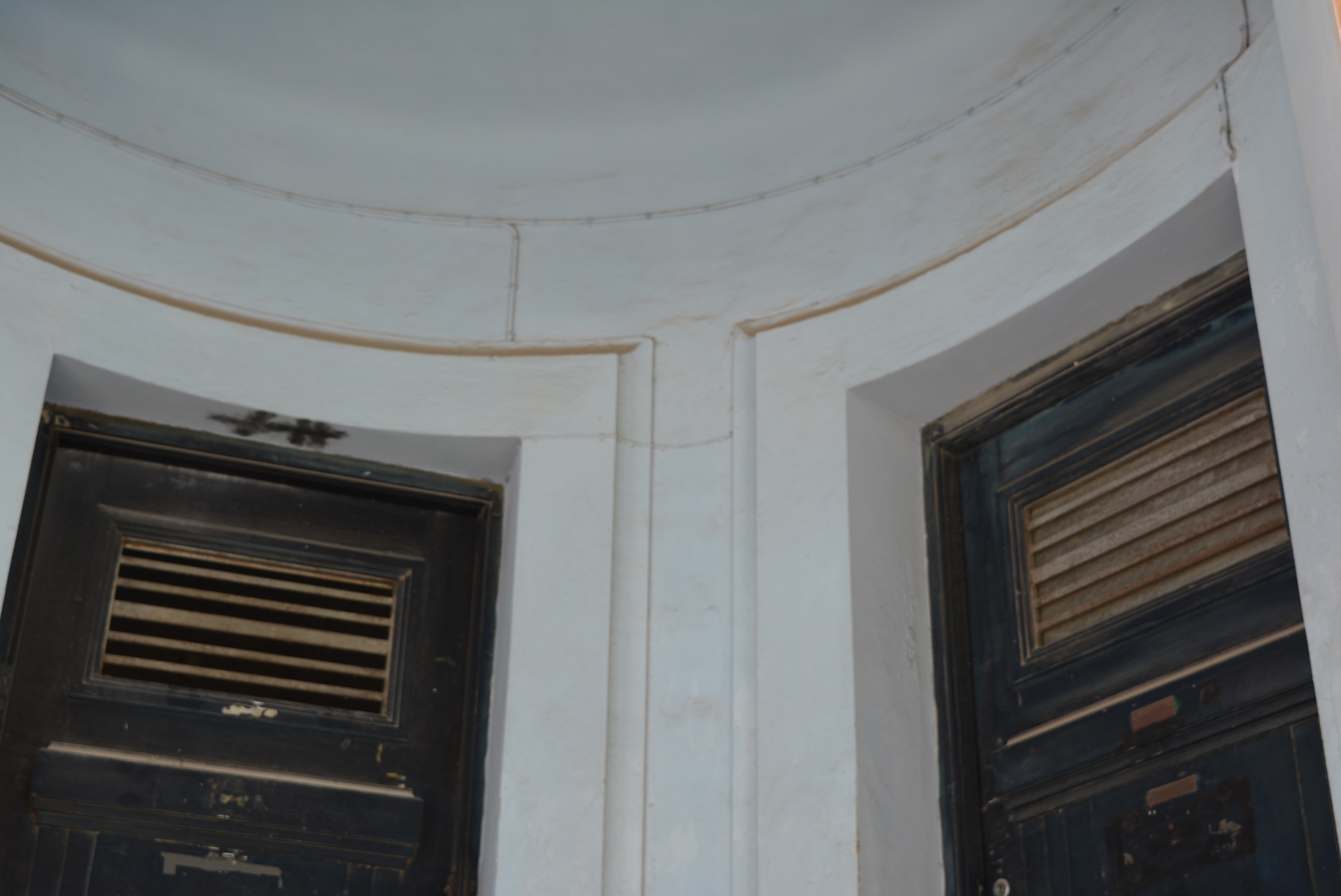 Detail of the main entrance