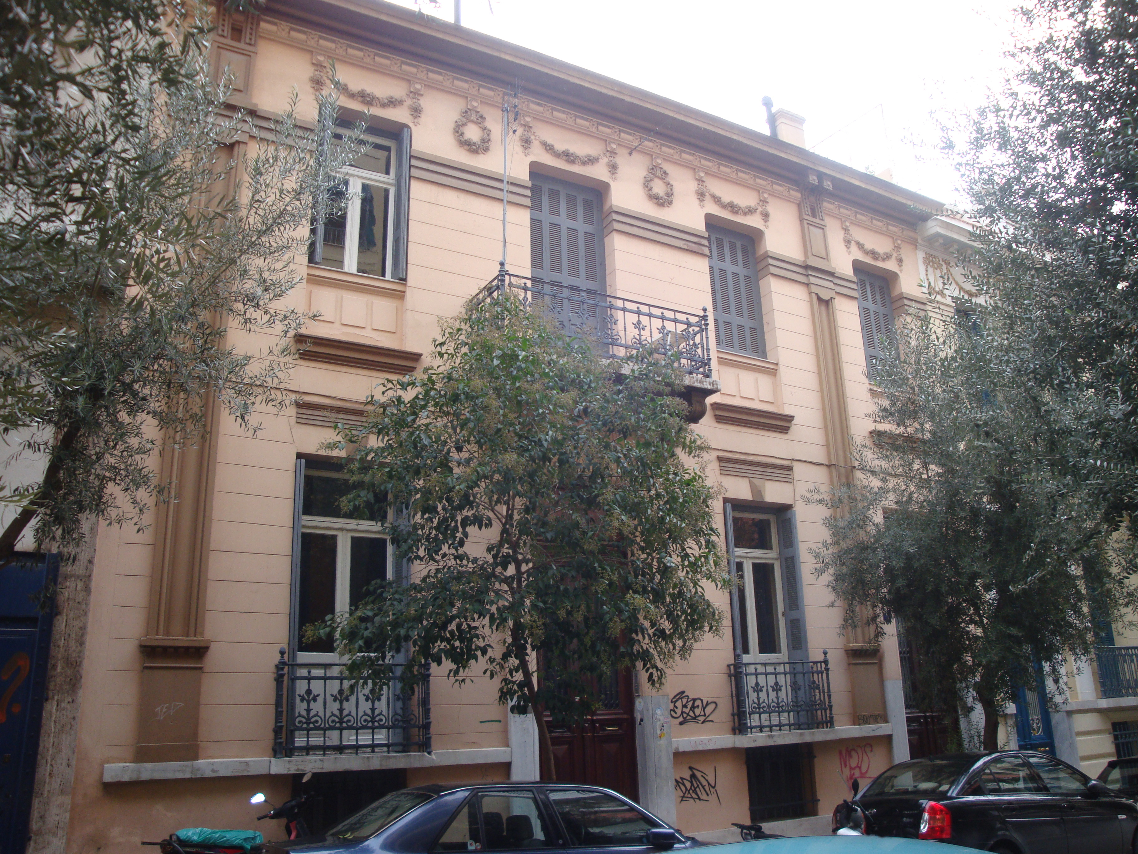 View of the main facade (2013)