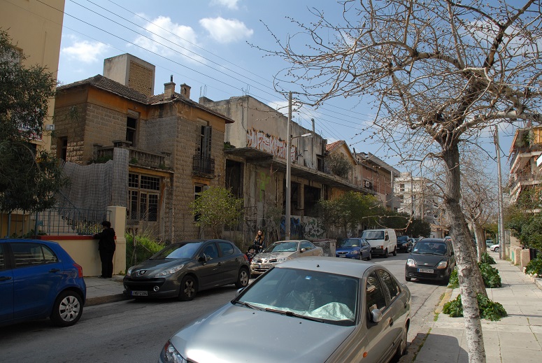 General view of the main facade (2013)