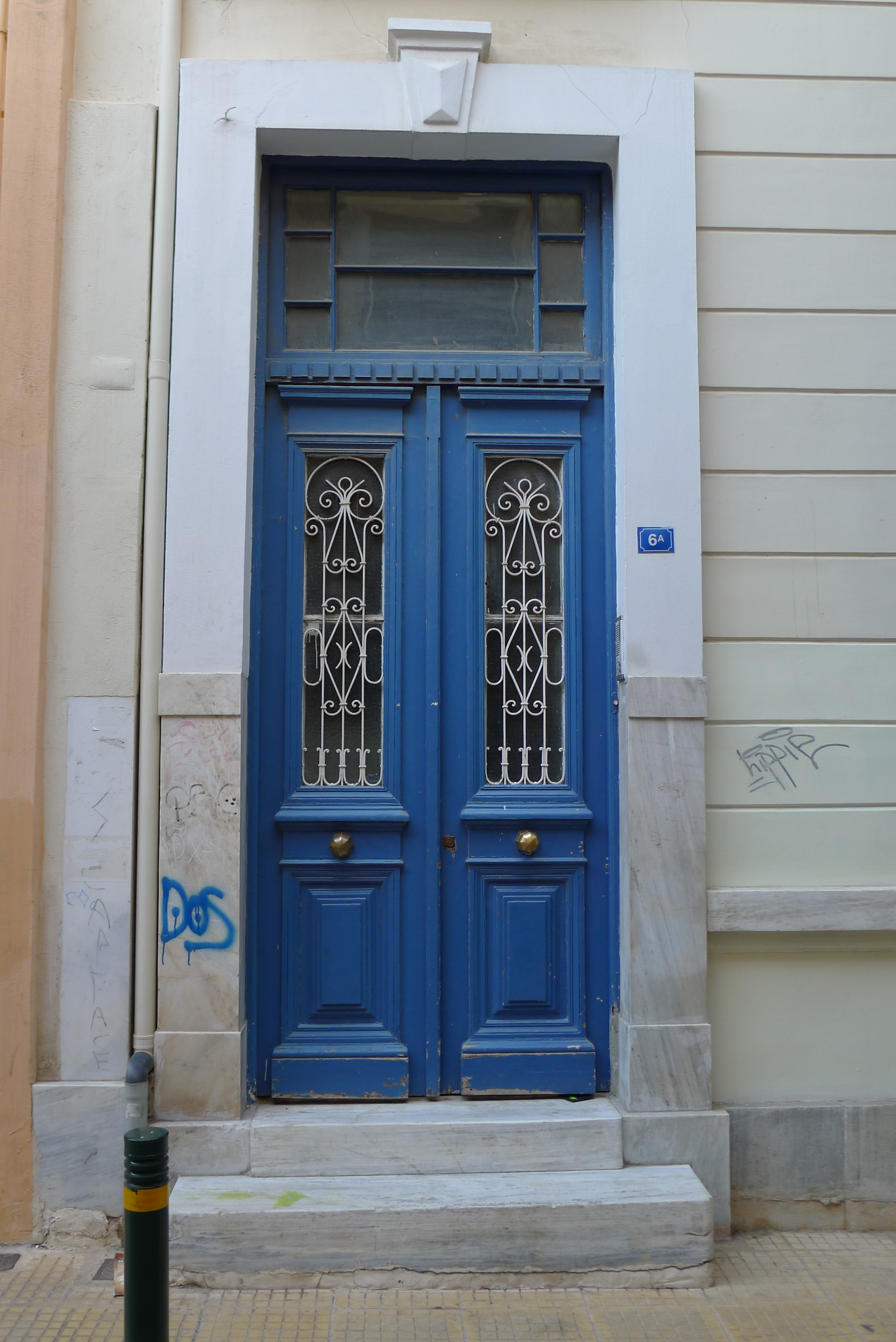 Θύρα εισόδου
