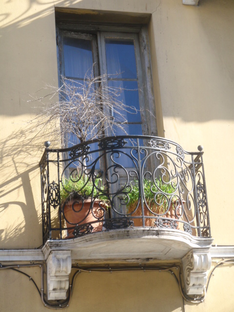 General view of balcony