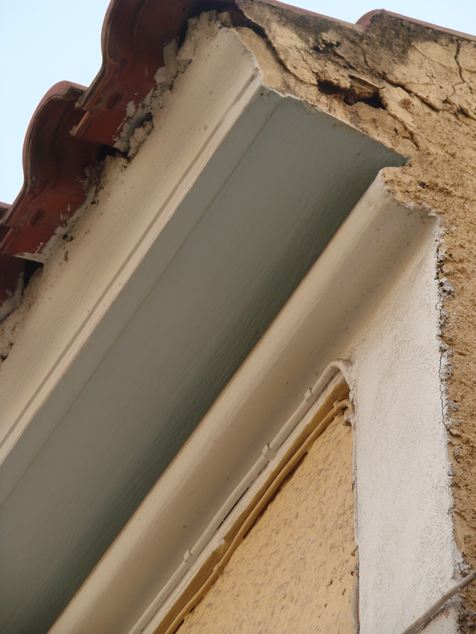 Detail of roof cornice (2013)