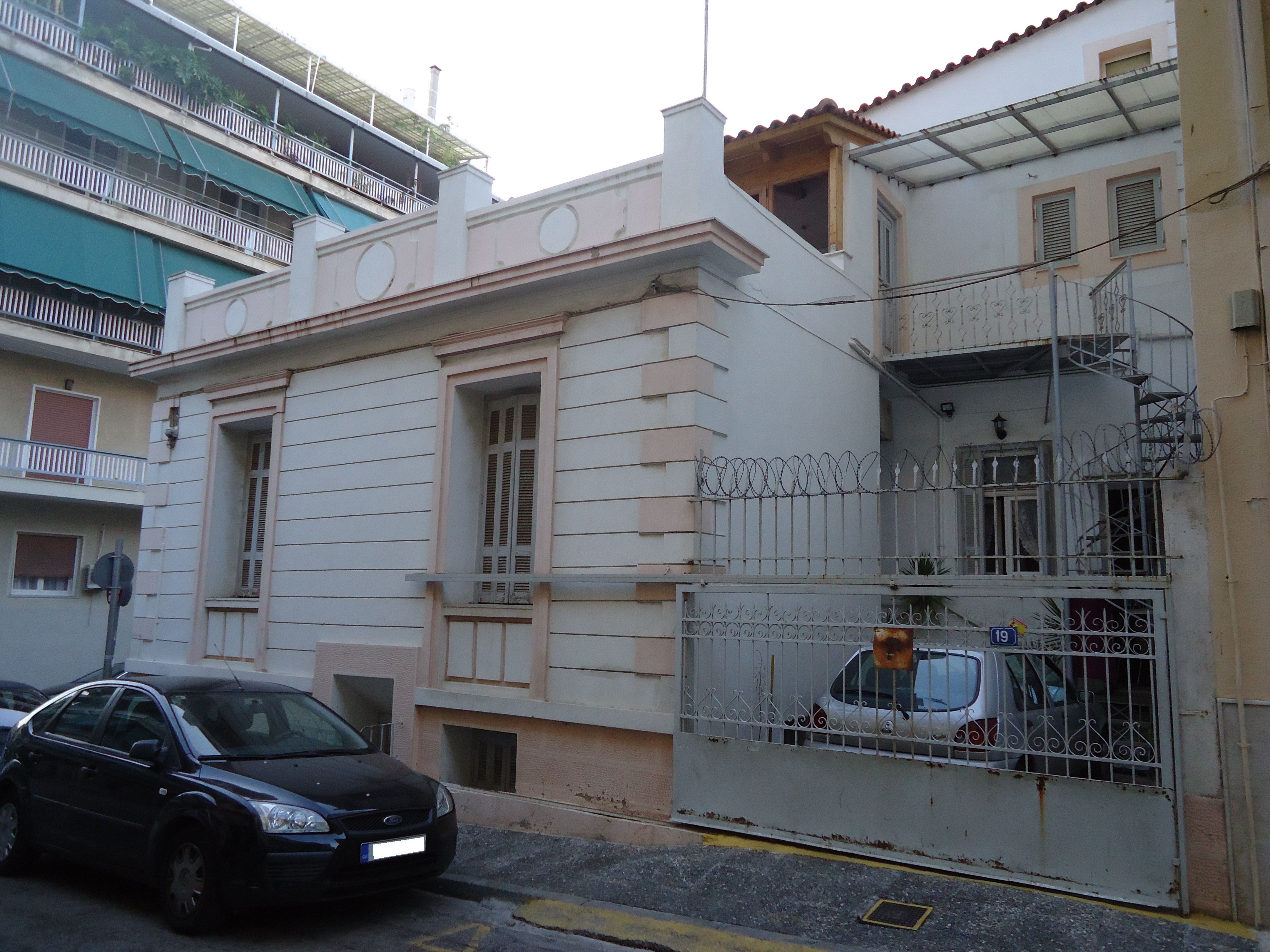 Γενική πλάγιας όψης