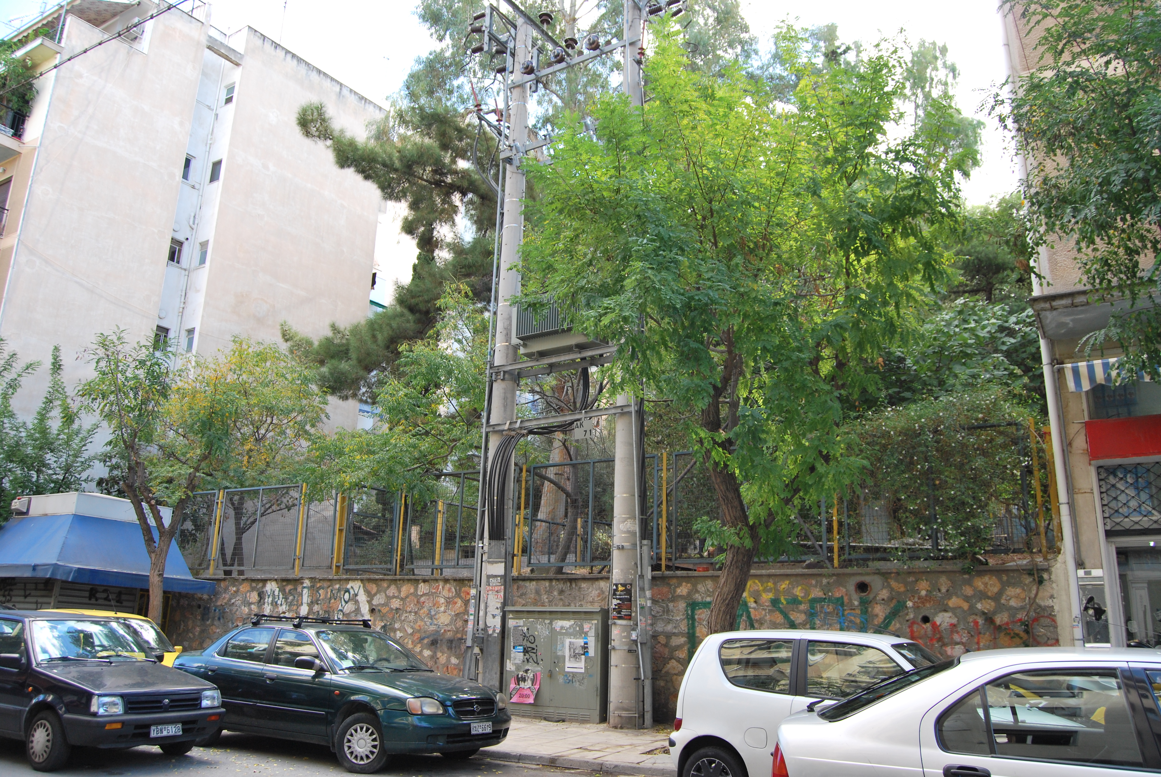 Πλάγια όψη οικοπέδου