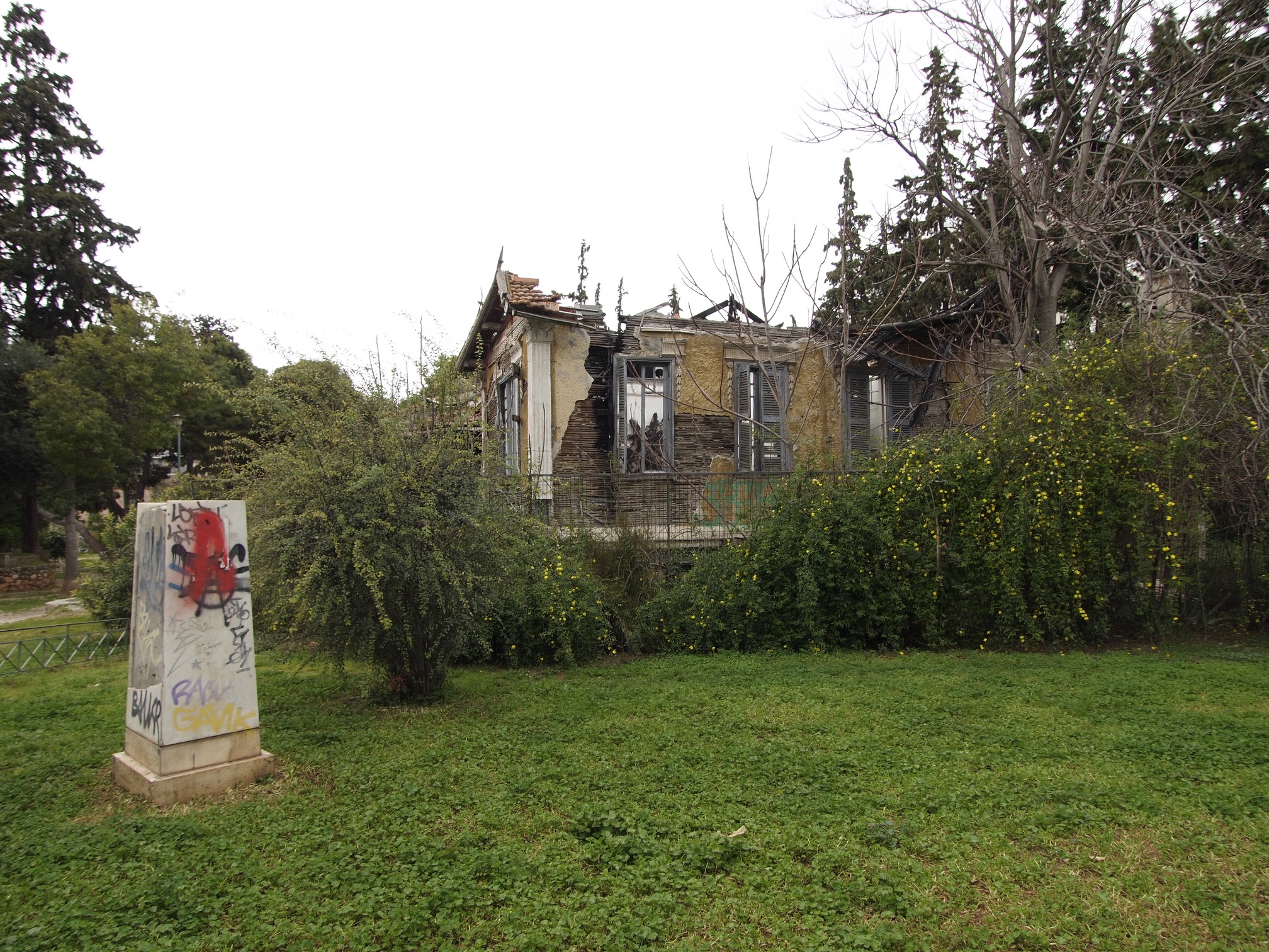 General view of the building (2013, photo: Jeff Vanderpool)