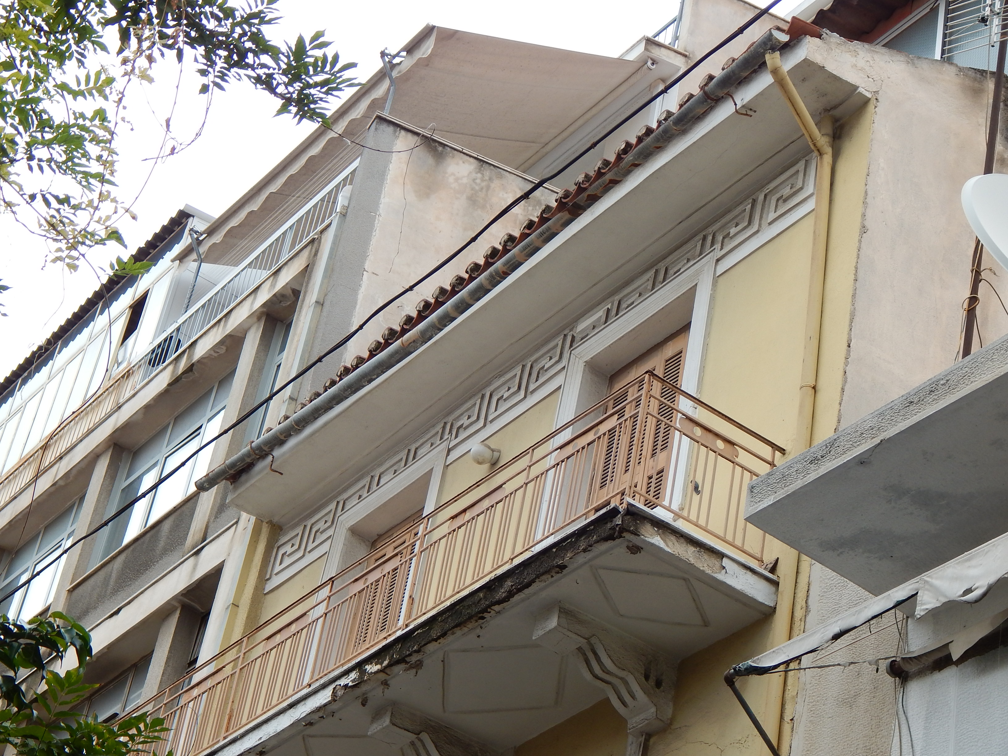 Λεπτομέρεια κύριας όψης